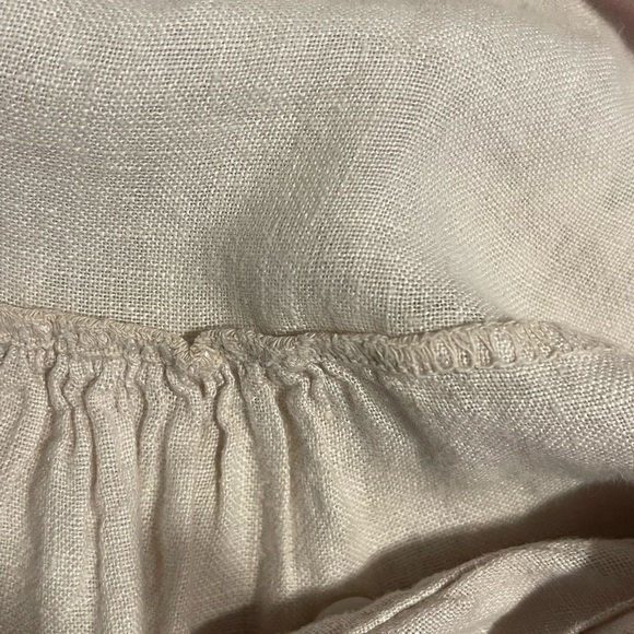 Chic Beige Women's Blouse - Picture 7 of 10